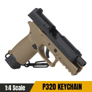P320-Мини-ключодържател с пистолет от черен пясък, 1: 4, Миниатюра ключодържател във формата на пистолет, окачване, украшение, подарък за колекция от модели на армейски фенове