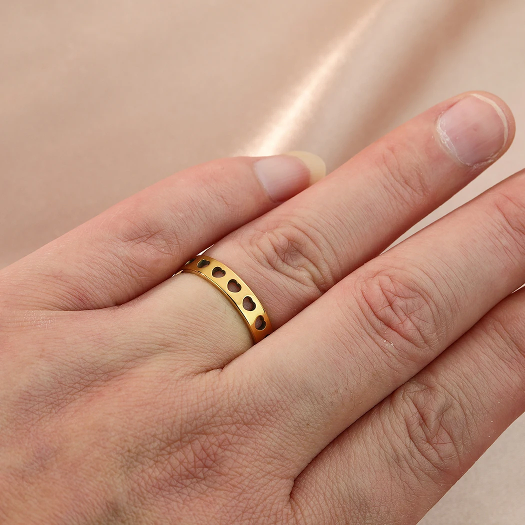 LUTAKU Годежен пръстен ръчно изработени със сърце от неръждаема стомана за подреждане за жени, мъже, модни бижута, подарък за сватбени партита
