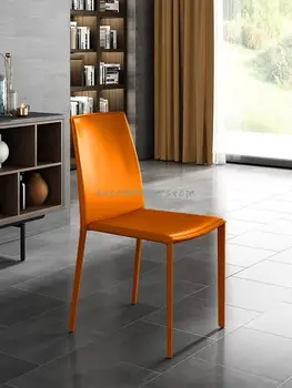 Трапезария стол от естествена кожа с седло може да сгъвате Италиански лесен луксозен дизайн, изцяло кожена минималистичен маса за хранене и размера на изпражненията